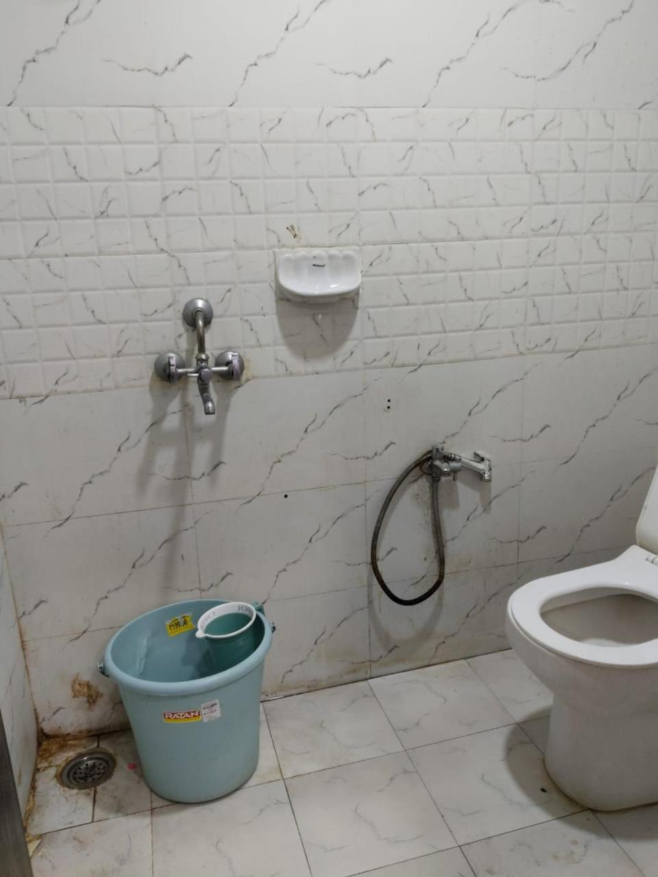 Blossoms Room The Plaza-Luxury Collection- Lakdikapul Hyderabad Esterno foto